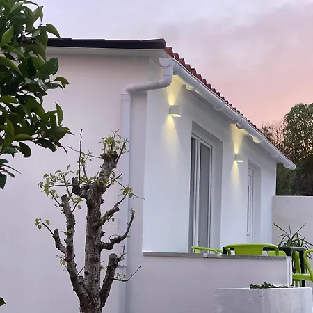 Neto Pinto - Casa De Ferias / Fins De Semana. *