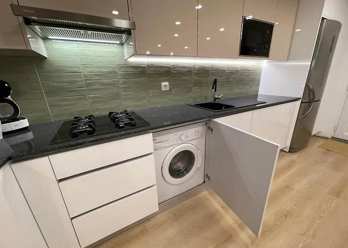 Neto Pinto - Casa De Ferias / Fins De Semana. Lourinhã