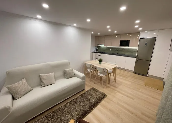 Neto Pinto - Casa De Ferias / Fins De Semana.