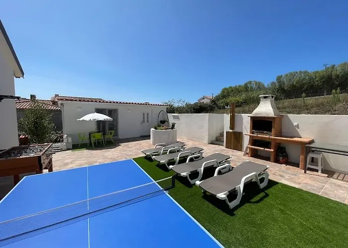 Neto Pinto - Casa De Ferias / Fins De Semana. Semesterbostad Lourinhã